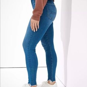 American Eagle CURVY Next Level Jegging